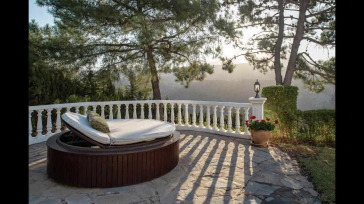 Villa Lampara En La Colina Benahavís Eksteriør billede